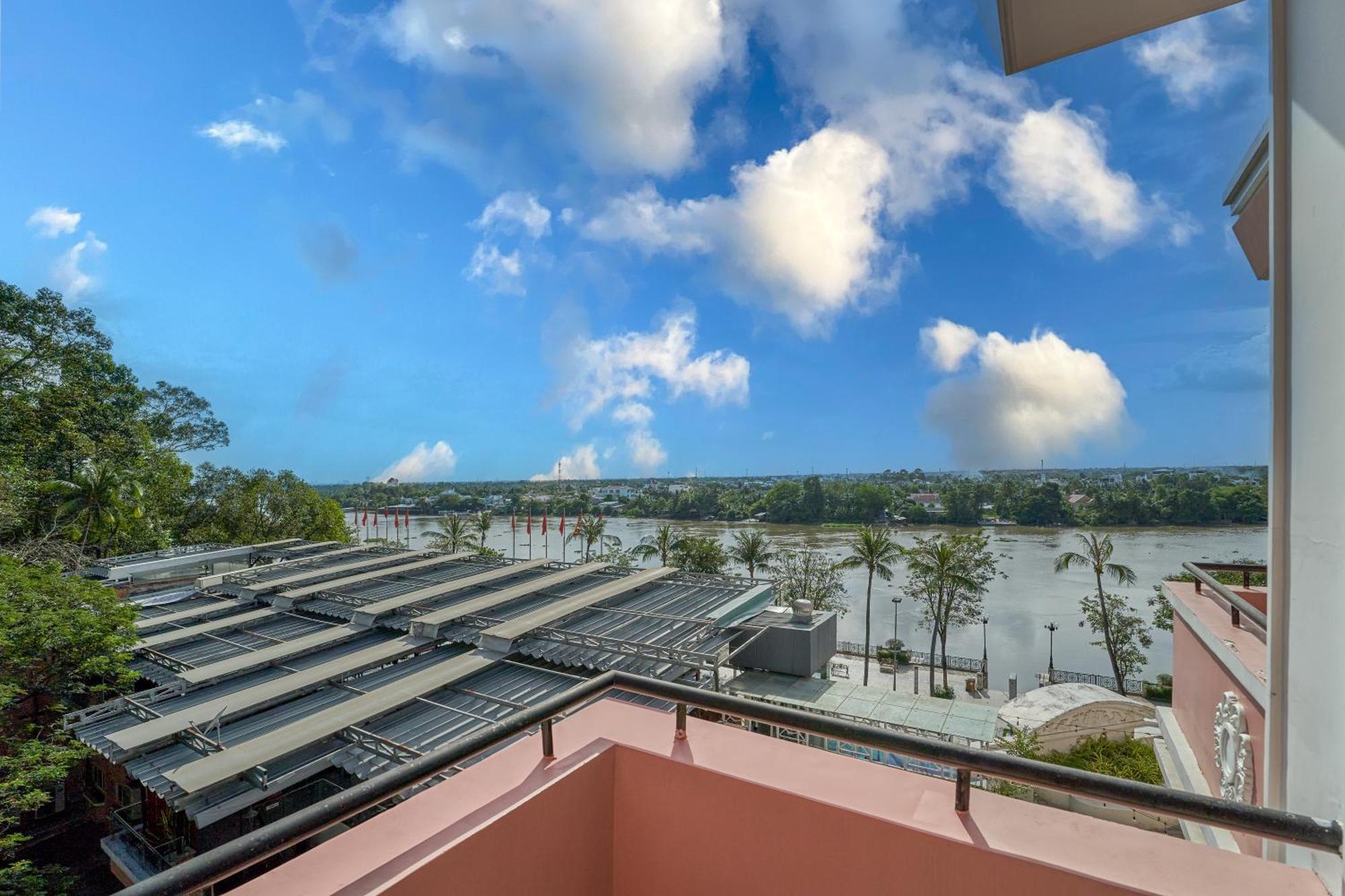 Bcons Hotel Binh Duong Thu Dau Mot Buitenkant foto
