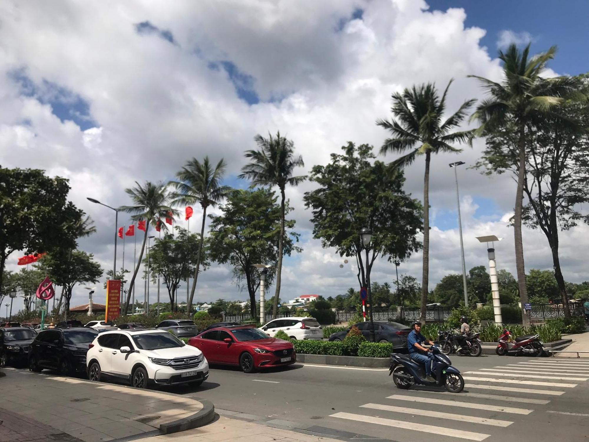 Bcons Hotel Binh Duong Thu Dau Mot Buitenkant foto